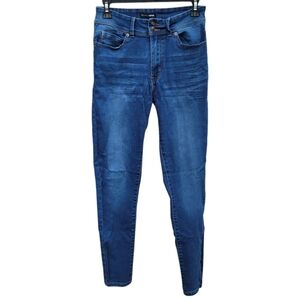 EUC Fashion Nova Medium Wash Blue Skinny Jeans